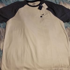 Hollister T-Shirt Large White and Navy Blue (New)